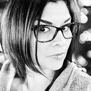 Meet your Posher, Lorraine